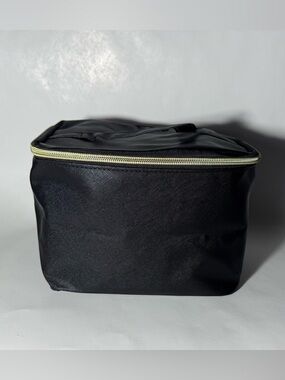 Sassy + Chic Large Black Makeup Bag Travel Toiletry Organizer Case NWT 8x6x5 in